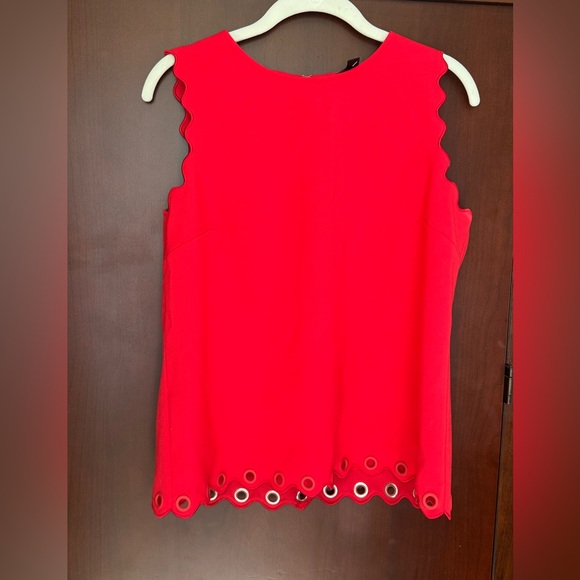 NWT J.Crew Scalloped Edge Top - Picture 1 of 4